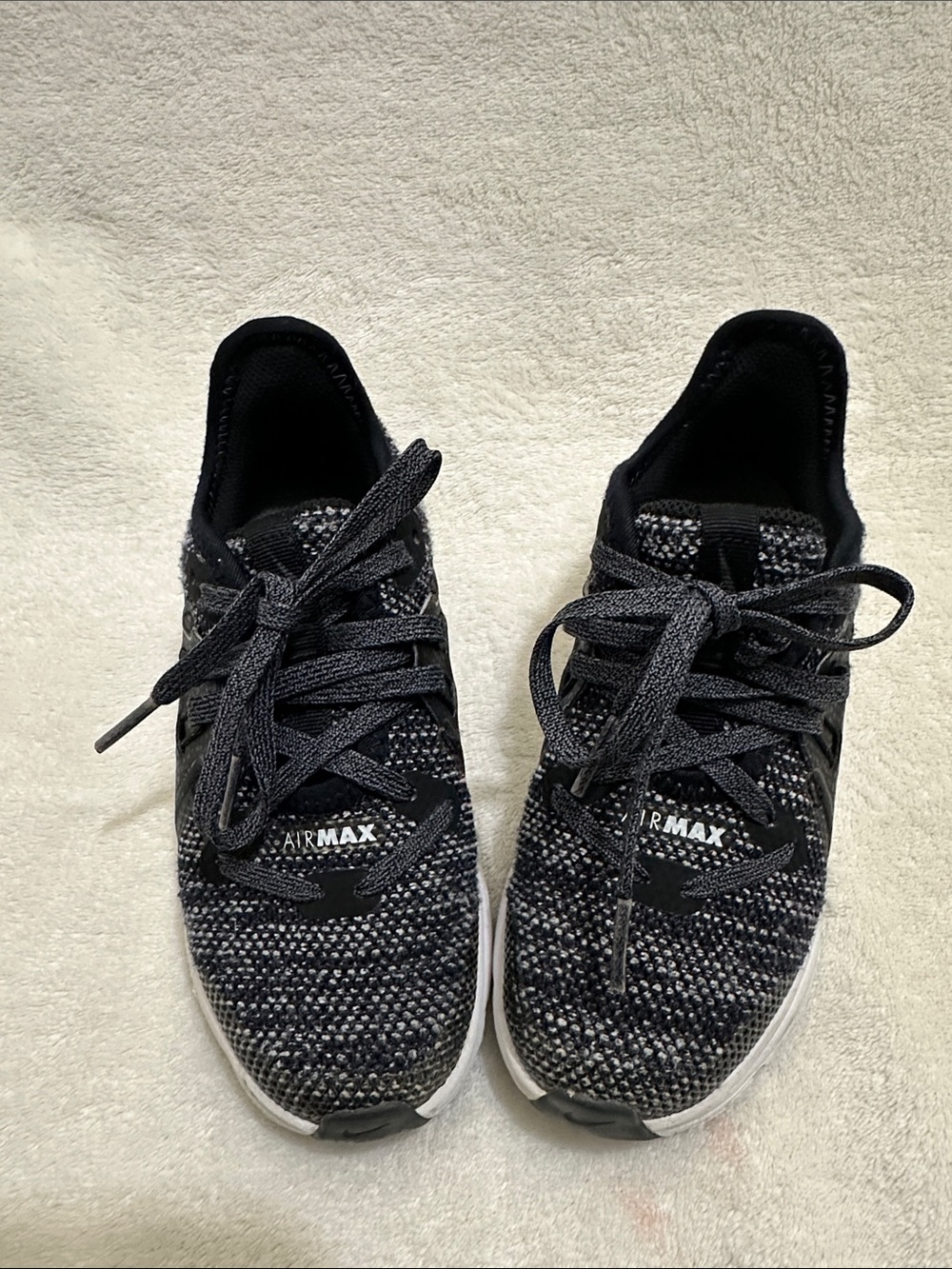 Nike Air Max Knit Sneakers in Black and White Marled